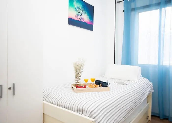 Guestready - Valencia's Cabanyal Confy *