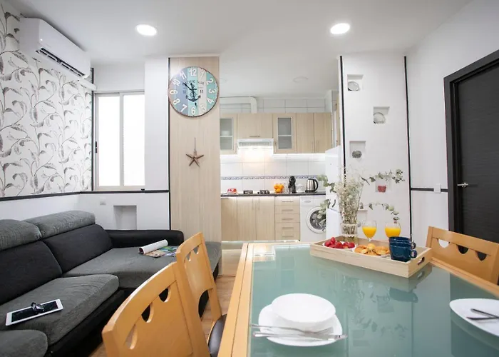 Guestready - Valencia's Cabanyal Confy Apartment *